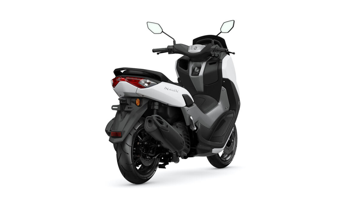 2022-Yamaha-G125YM-EU-Milky_White-360-Degrees-011-03_Tablet